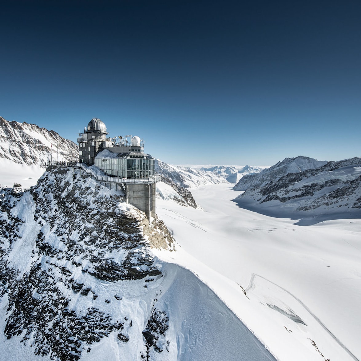 Sphinx aletschgletscher jungfraujoch top of europe