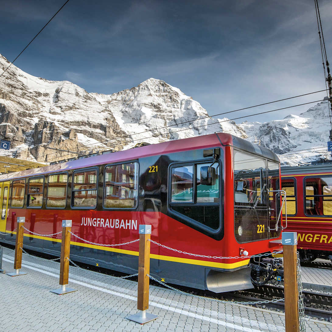 Bilddatenbank, Bilddatenbank-Eiger-Moench-Jungfrau, Bilddatenbank-Jungfraubahn, Bilddatenbank-Kleine-Scheidegg, Bilddatenbank-Sommer, Bilddatenbank-Stichworte, Bilddatenbank-Themen