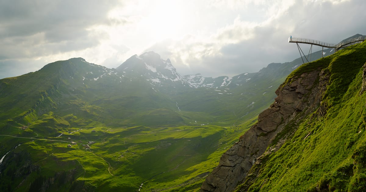 First Cliff Walk by Tissot jungfrau.ch