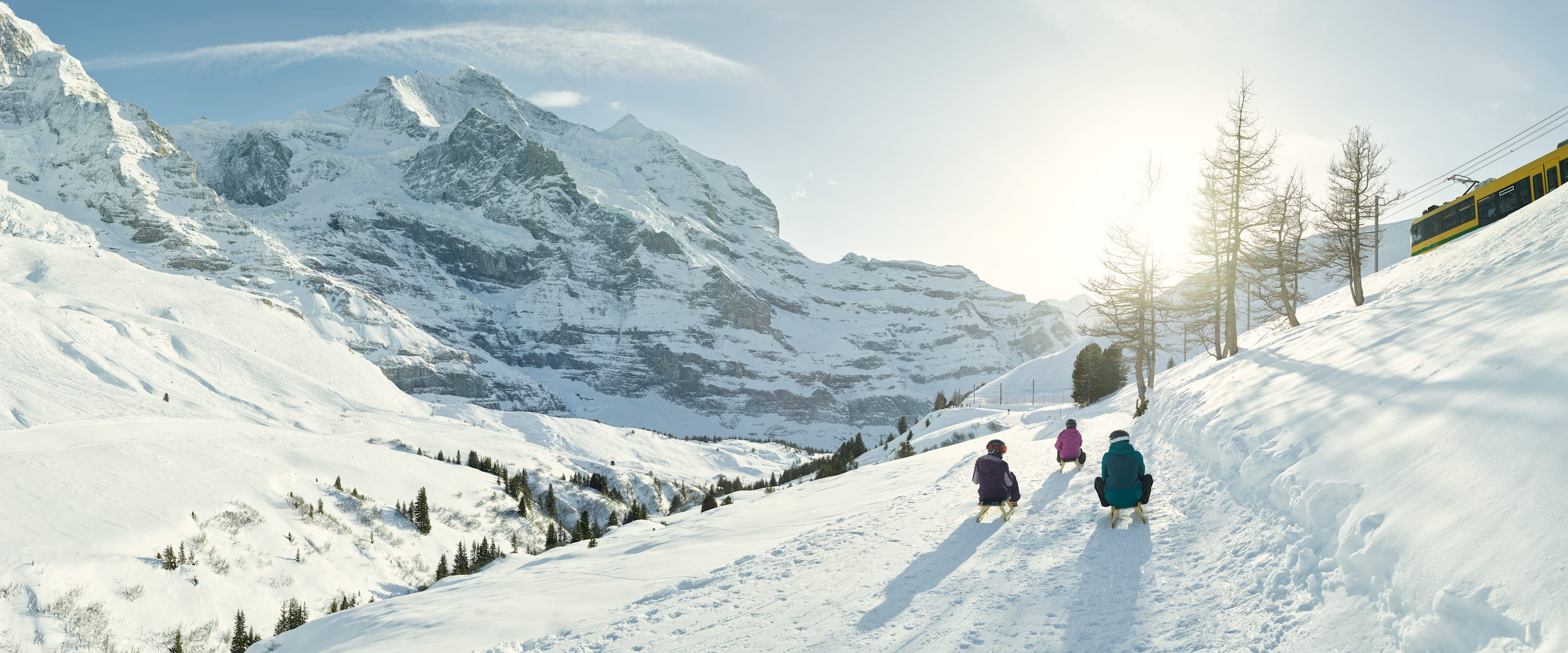 Schlitteln Winter Berner Oberland