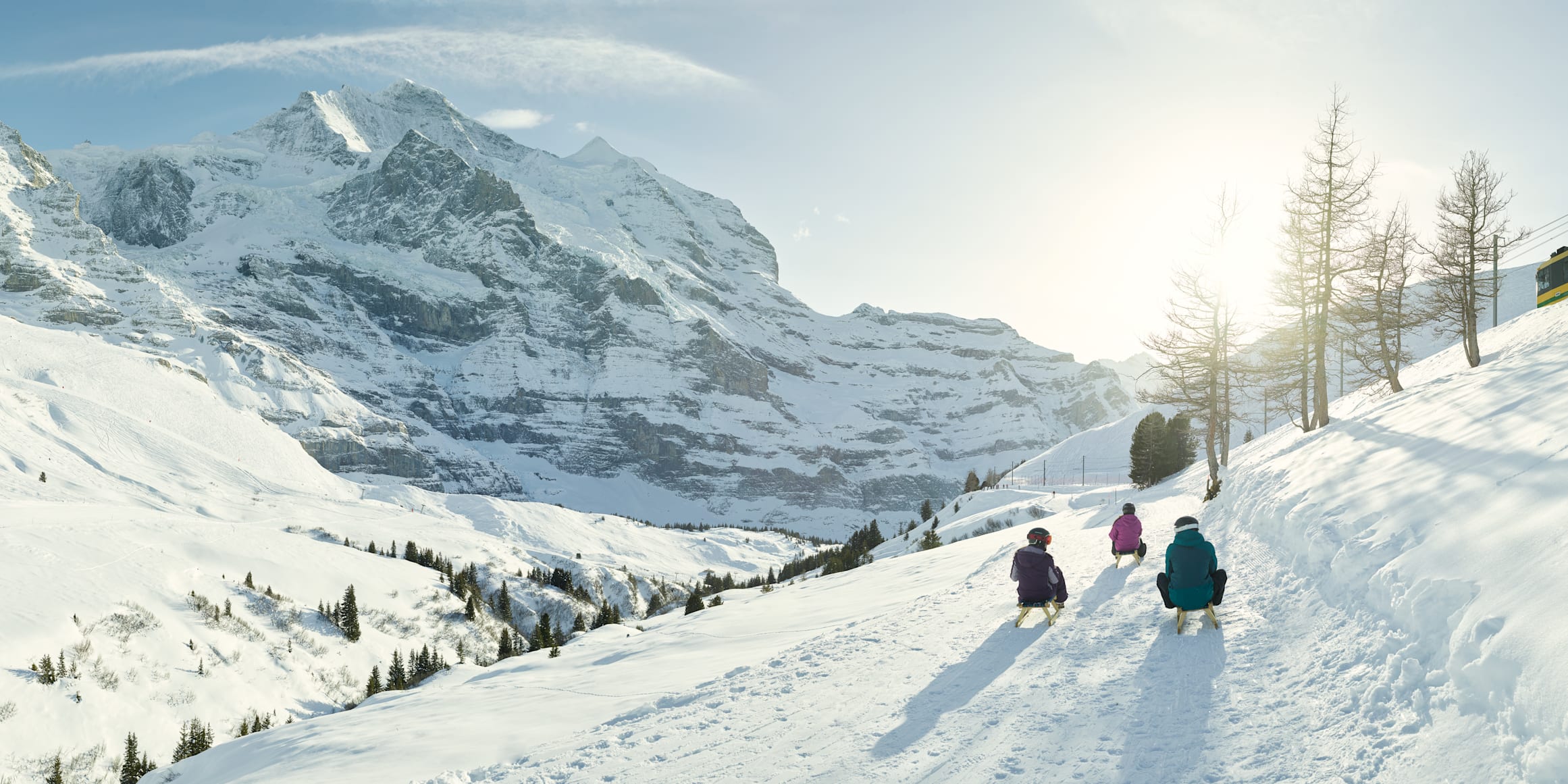 Schlitteln Winter Berner Oberland