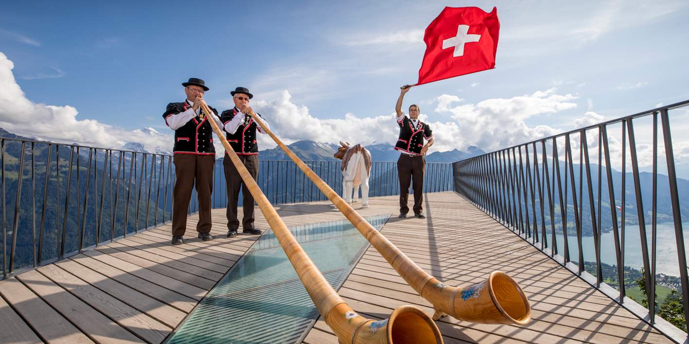 Harder Kulm Live Volklore Show Alphornblaeser Steg