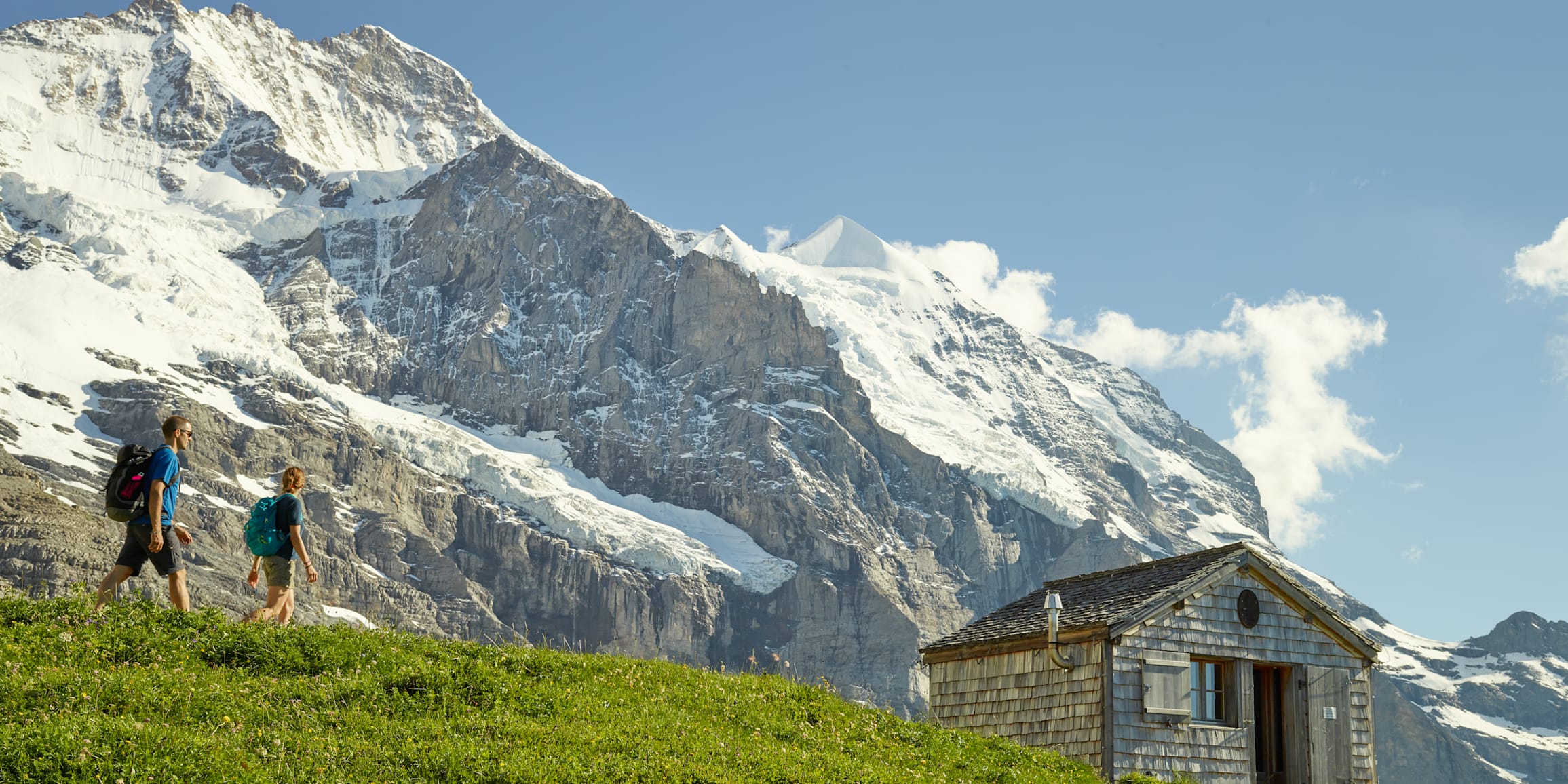 Mittellegihuette Eiger Walk Wandern Jungfrau Sommer
