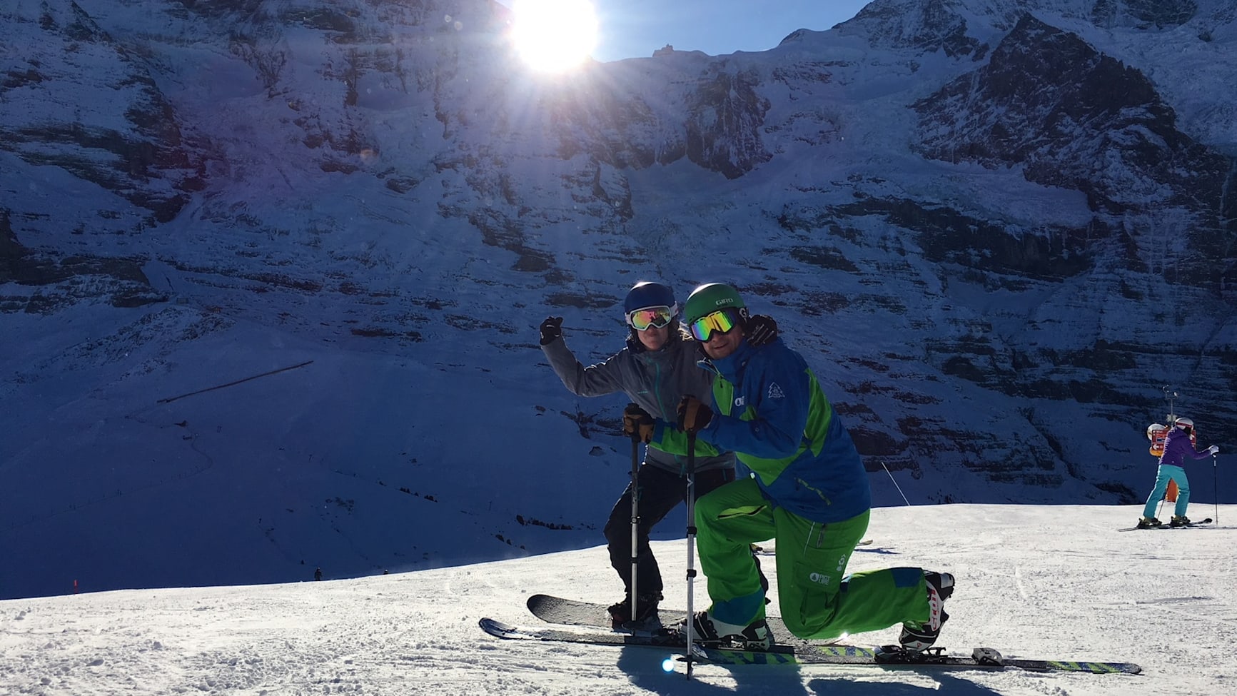 Perfekte Verhaeltnisse bereits zum Saisonstart am 18 November in Grindelwald Wengen