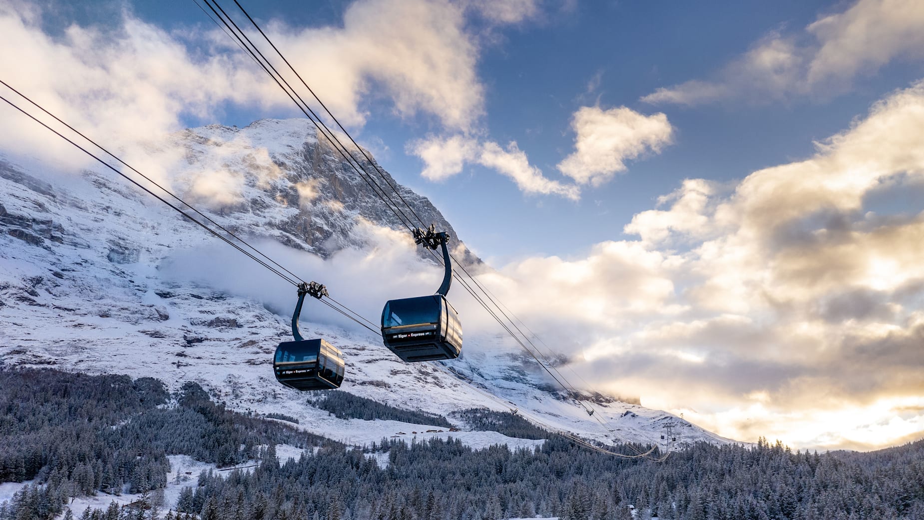 Seilbahn, Gondelbahn, Winter, Gondel, Switzerland, BernerOberland, Jungfrau, jungfraubahnen, Eiger, Grindelwald, vbahn, 3sbahn, Schweiz, November, Kabinenbahn, Terminal, Transport