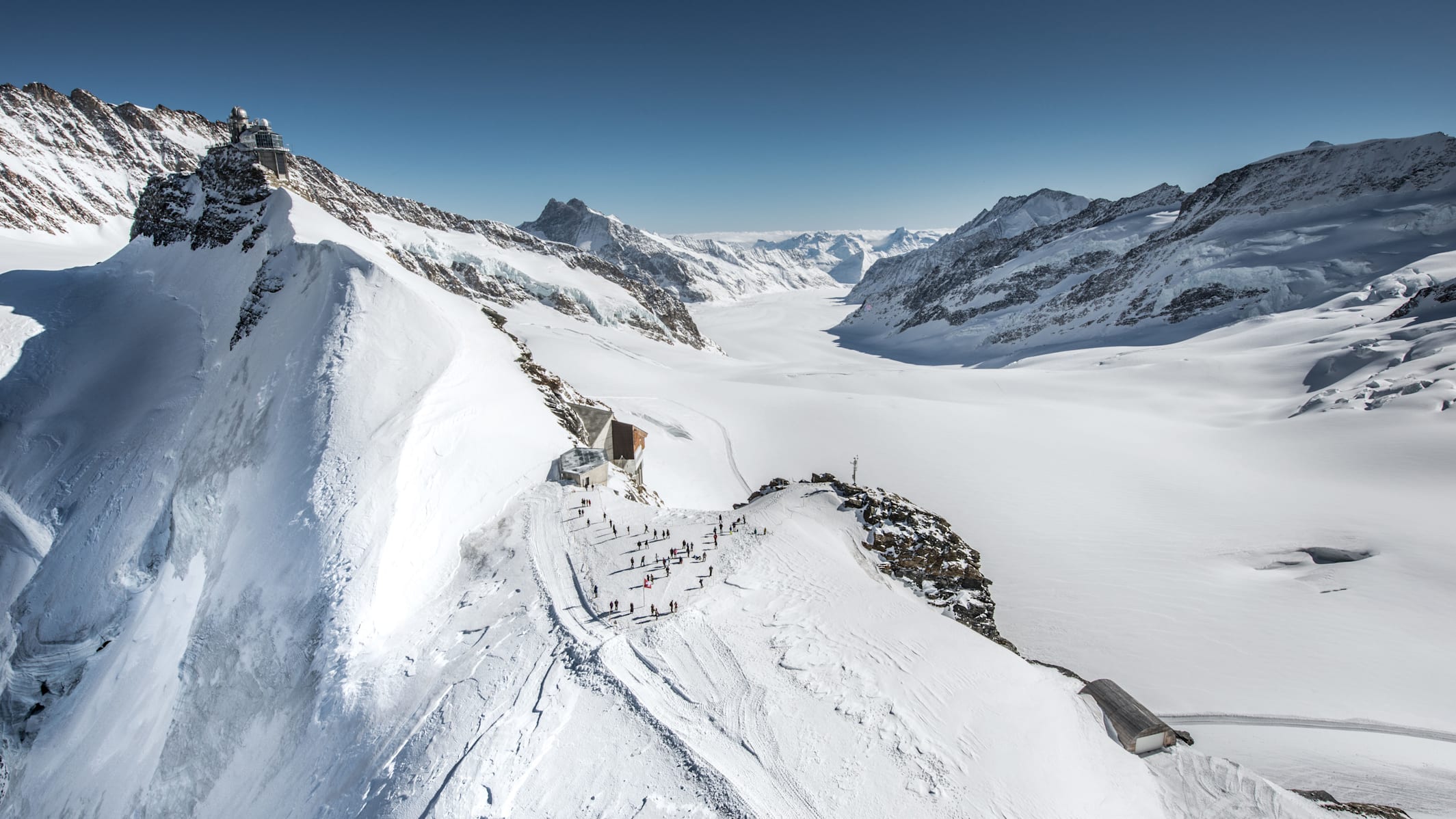 Plateau sphinx aletschgletscher jungfraujoch top of europe