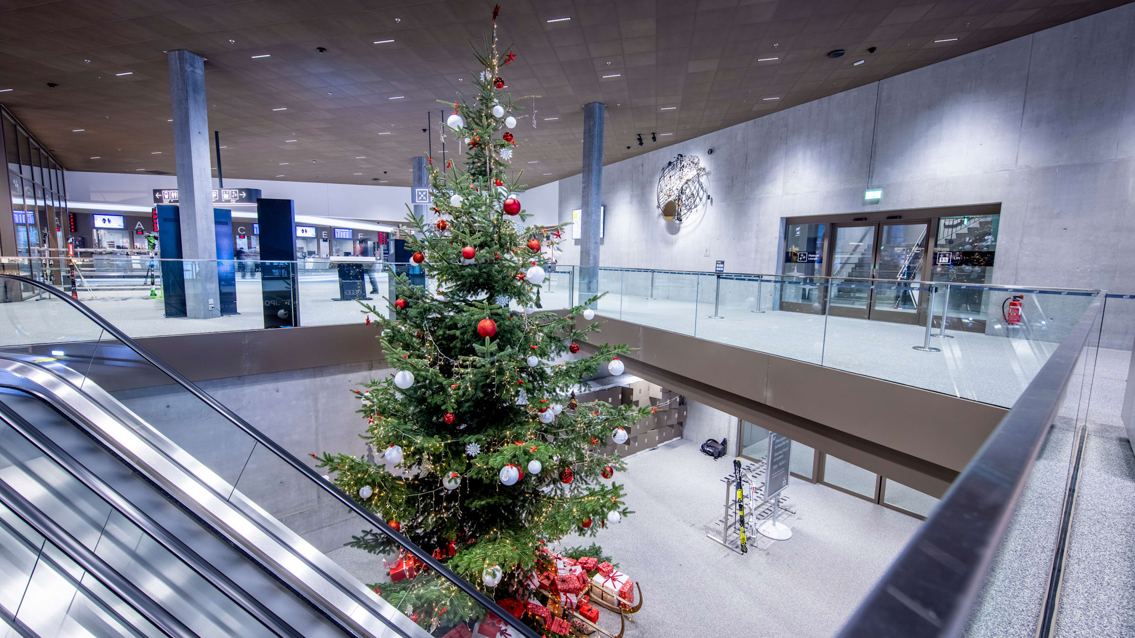 Grindelwald Terminal Weihnachtsbaum