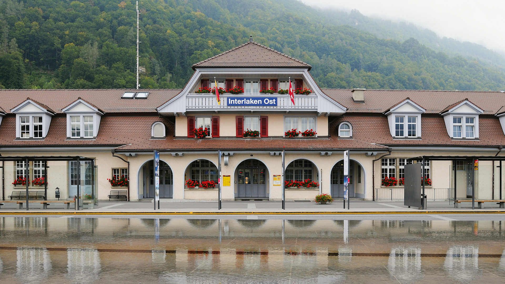 Bahnhof Interlaken Ost