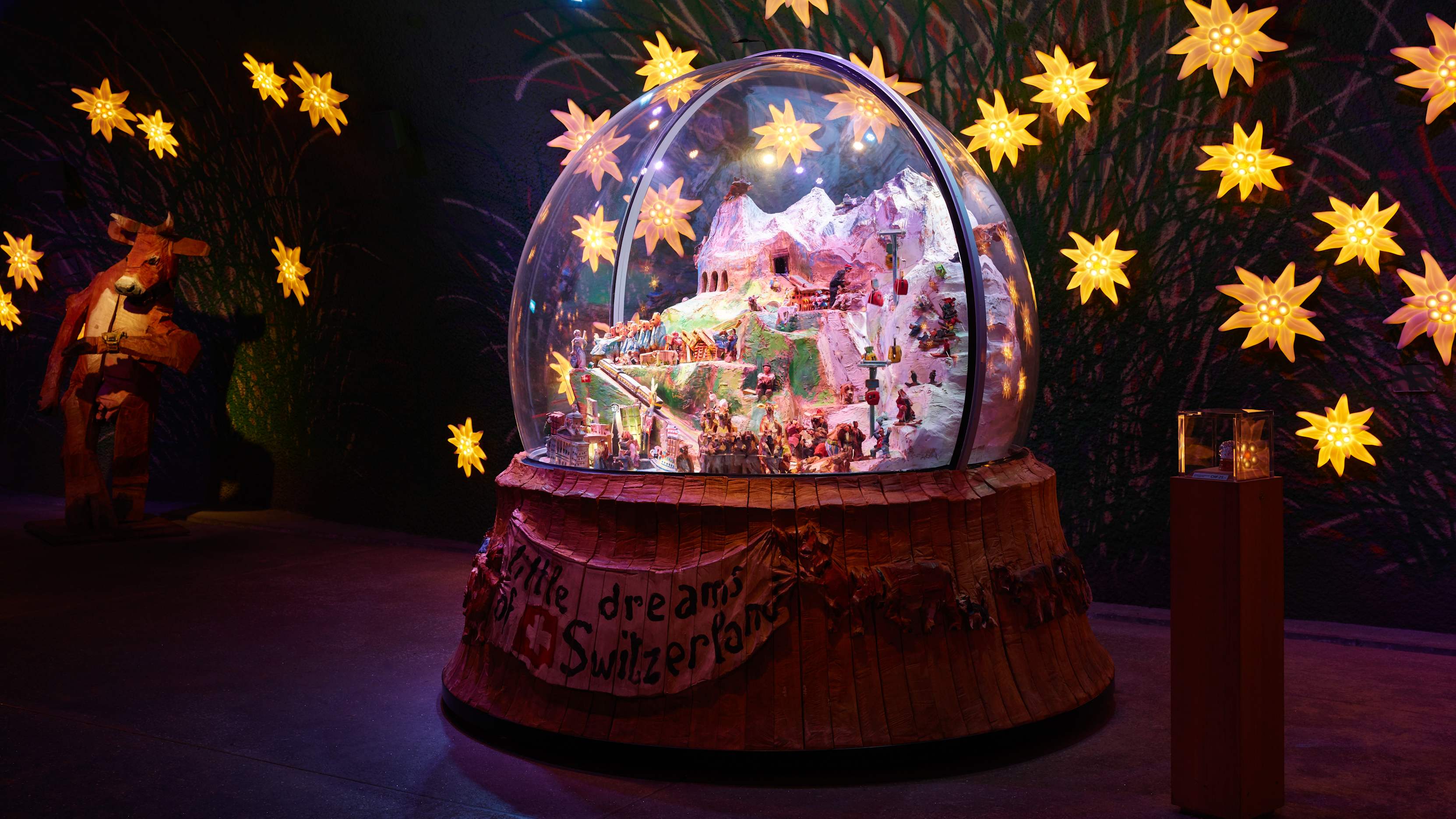 Jungfraujoch Alpine Sensation Experience tour Snow globe