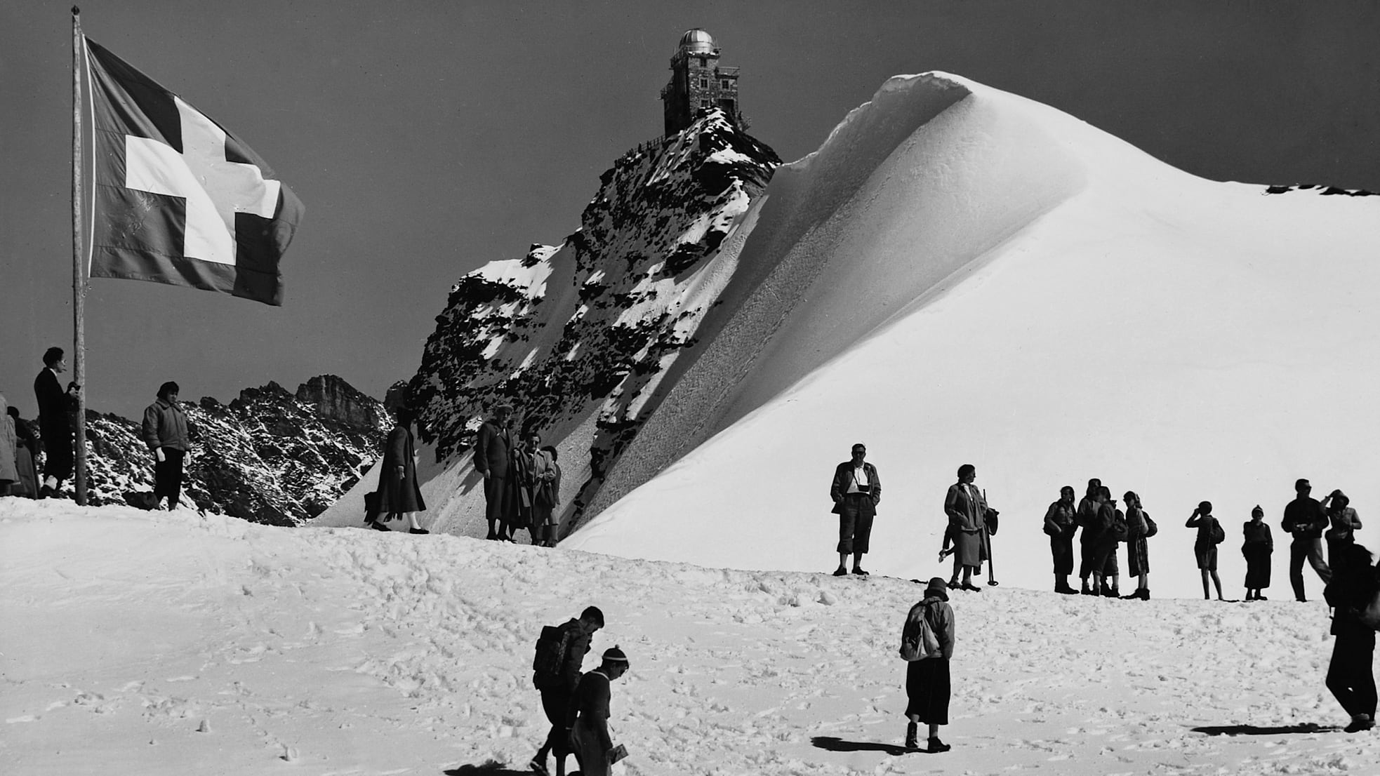 Jungfrau bahn nostalgie jungfraujoch plateau hinten sphinx