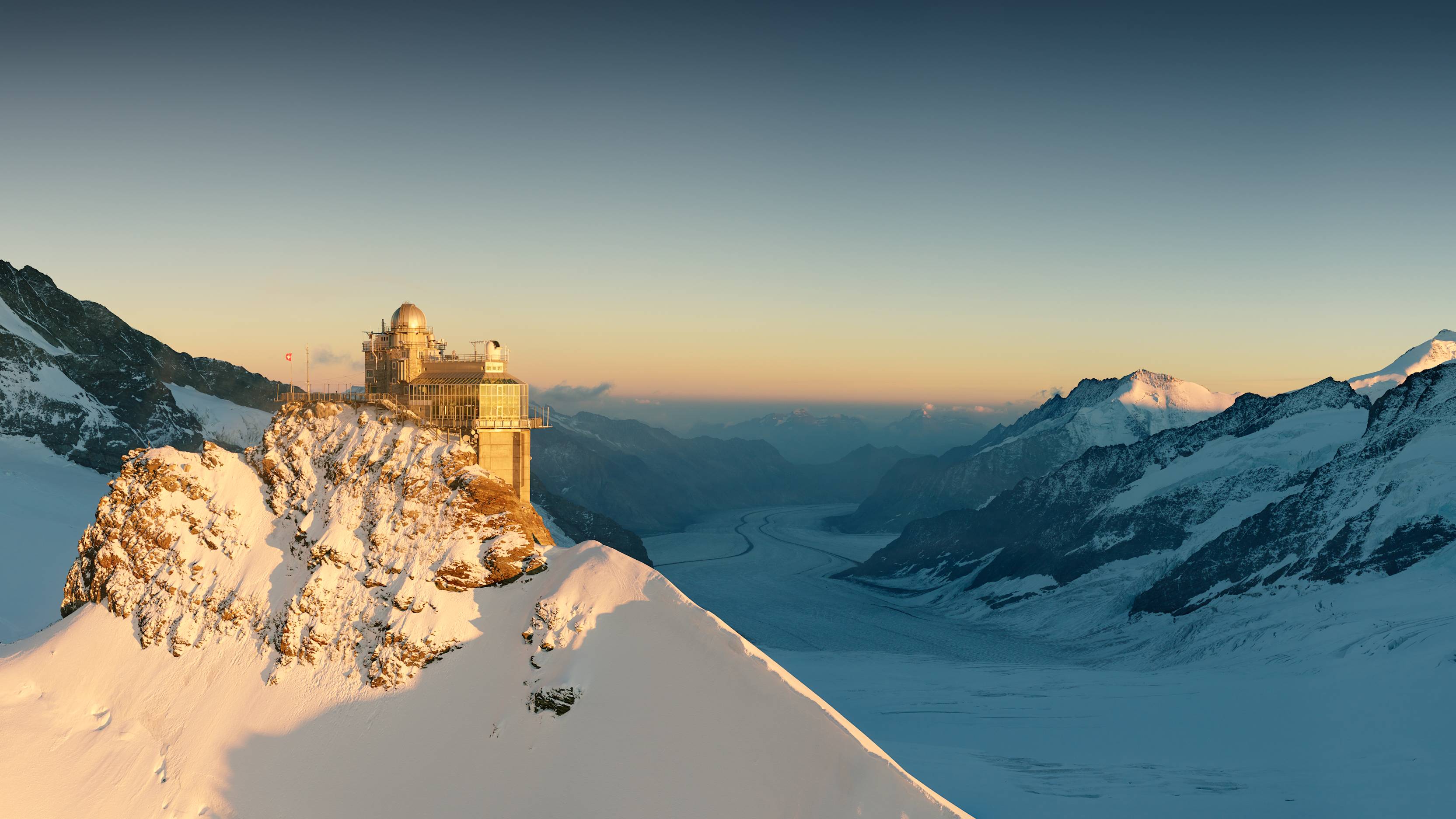 Jungfraujoch Sphinx Gletscher Sonnenuntergang