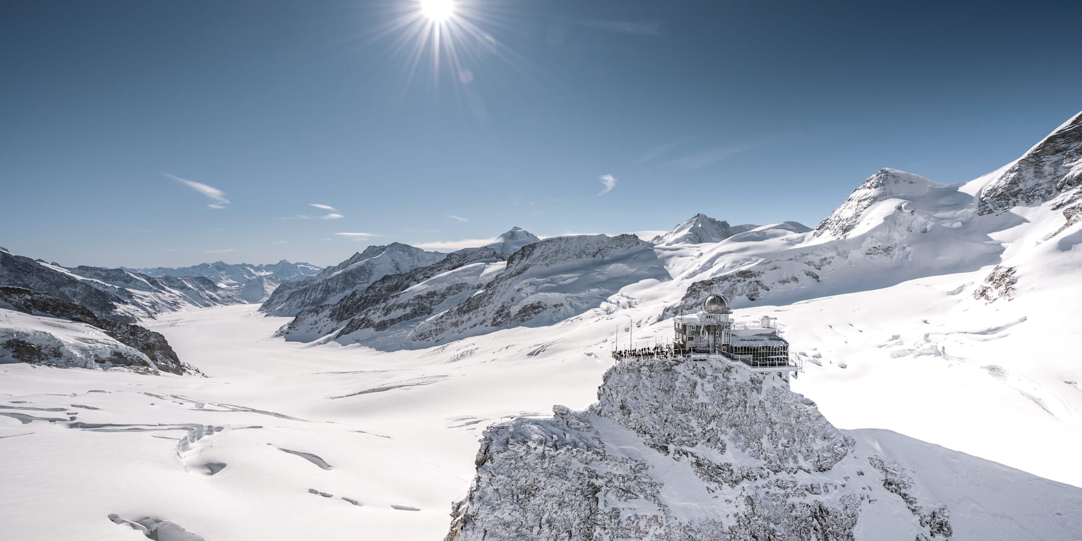 Jungfraujoch Sphinx mit Blick auf Aletschgletscher