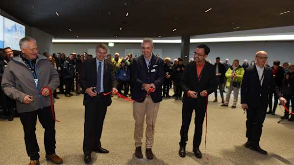 Opening of the new Grindelwald-Männlichen Gondola Cableway and the Grindelwald Terminal BOB station 