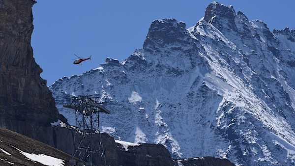 V-Cableway milestone with start of the cable hoist for the Eiger Express
