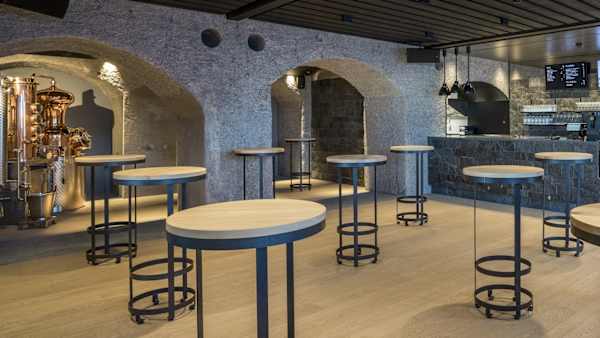 The Wall – New bar at the foot of the Eiger with exclusive gin