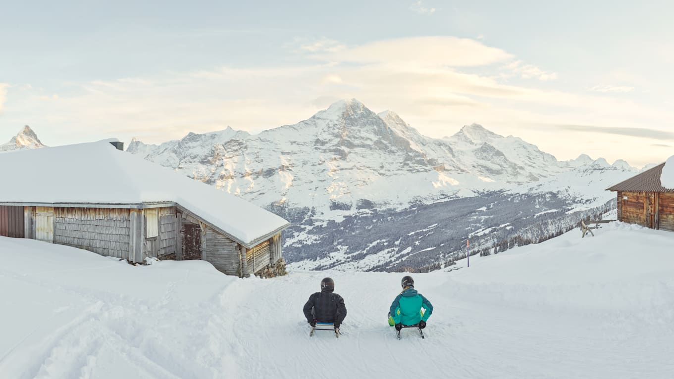 Big-Pintenfritz, experience activities, Jungfrau Ski Region, fresh snow, sledging, Grindelwald-First ski area, winter