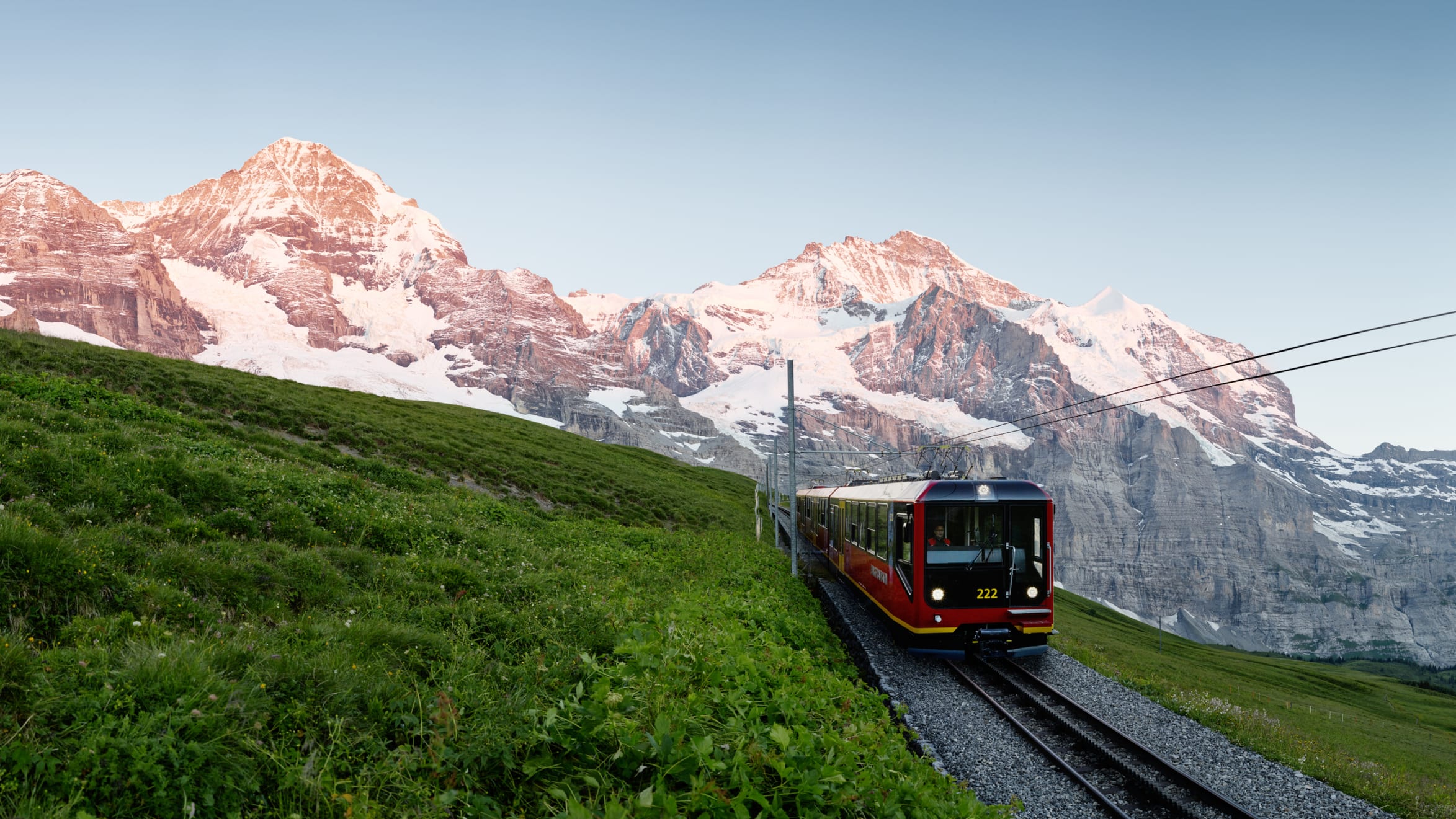Pictures jungfrau.ch.