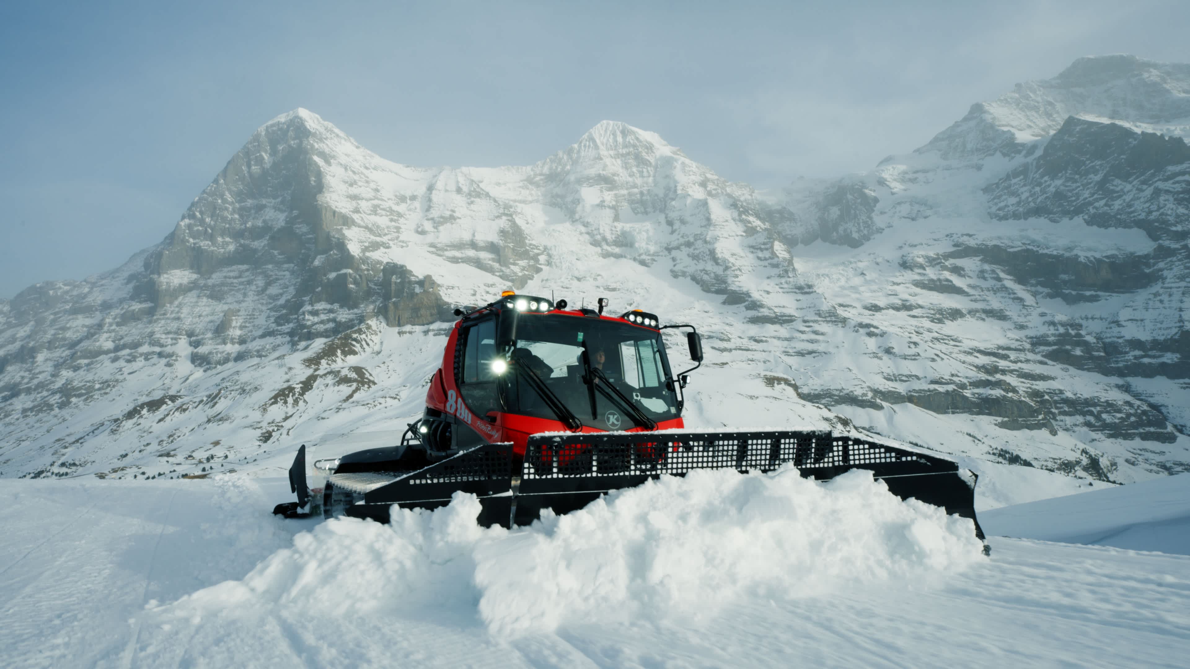 Saison Pistenbully